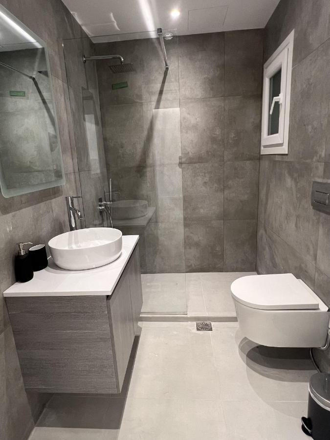 Comfy Apartment In Nea Smirni Atenas Exterior foto
